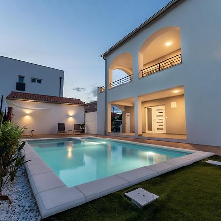 Bernie Apartments With A Pool Zadar Eksteriør billede
